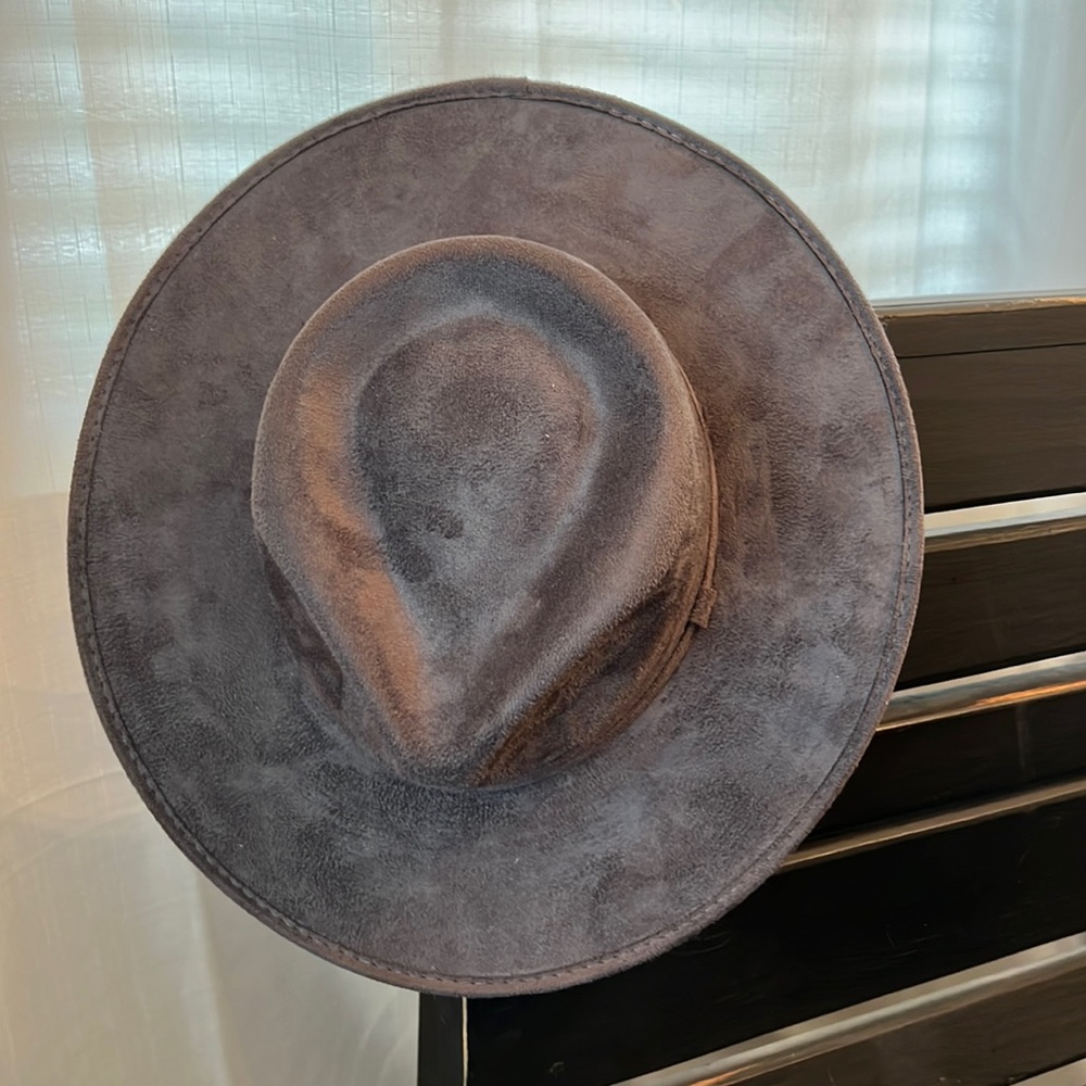 New Rancher Teardrop Hat - Picture 5 of 5